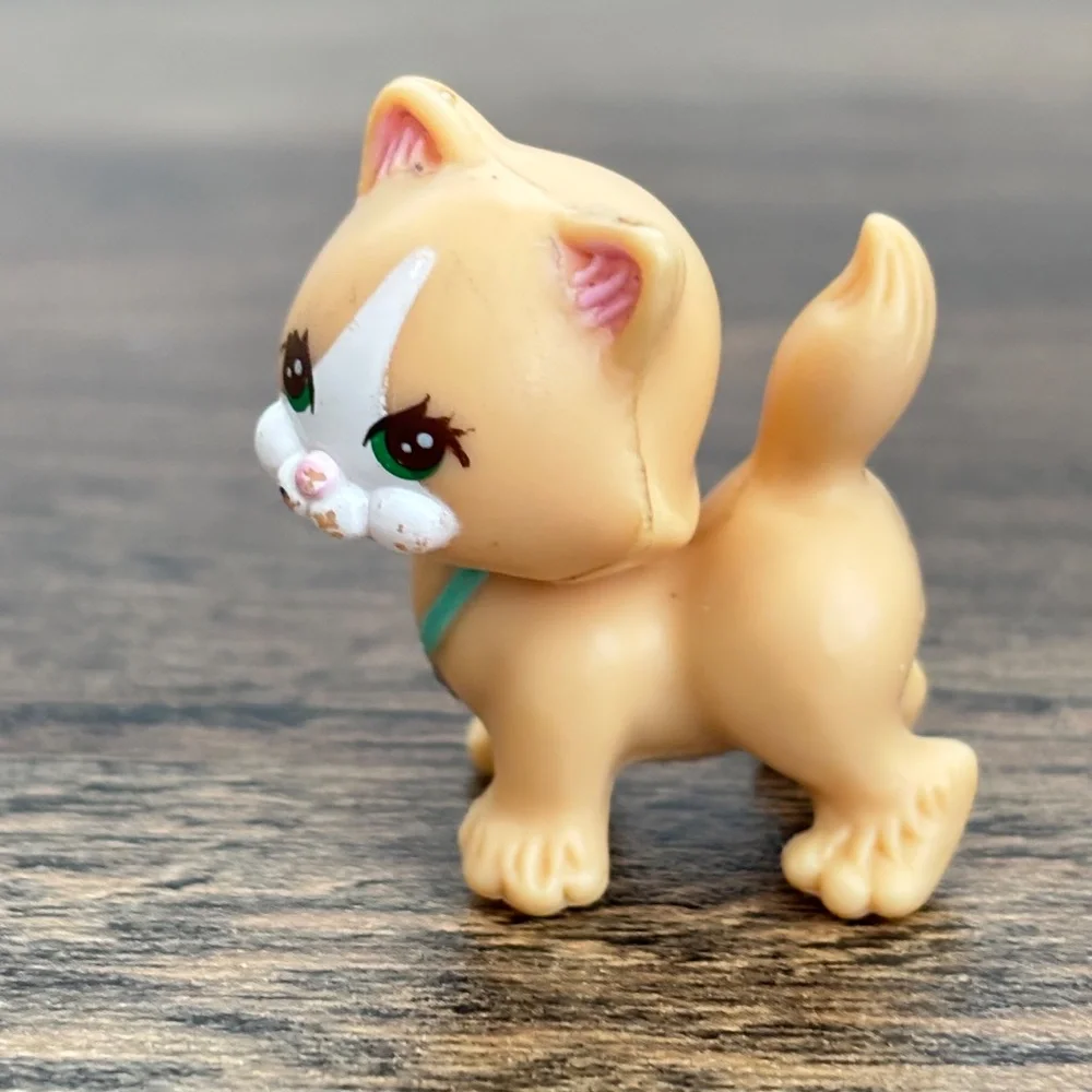 VINTAGE Kenner Littlest Pet Shop Cutesy Kitten Tan Orange Cream Toy 1992 LPS